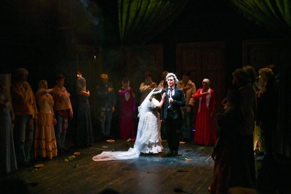 «Коляда-театр» возвращается в Москву с премьерами по Гоголю и детскими спектаклями