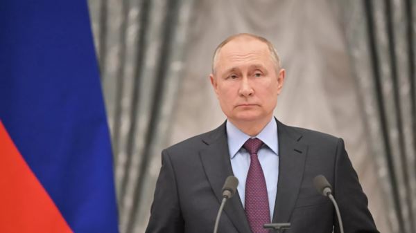 Путин присудил премию имени Жукова деятелям военной науки, искусства и литературы